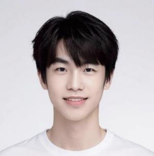 ����Ƭ�ĺ��v